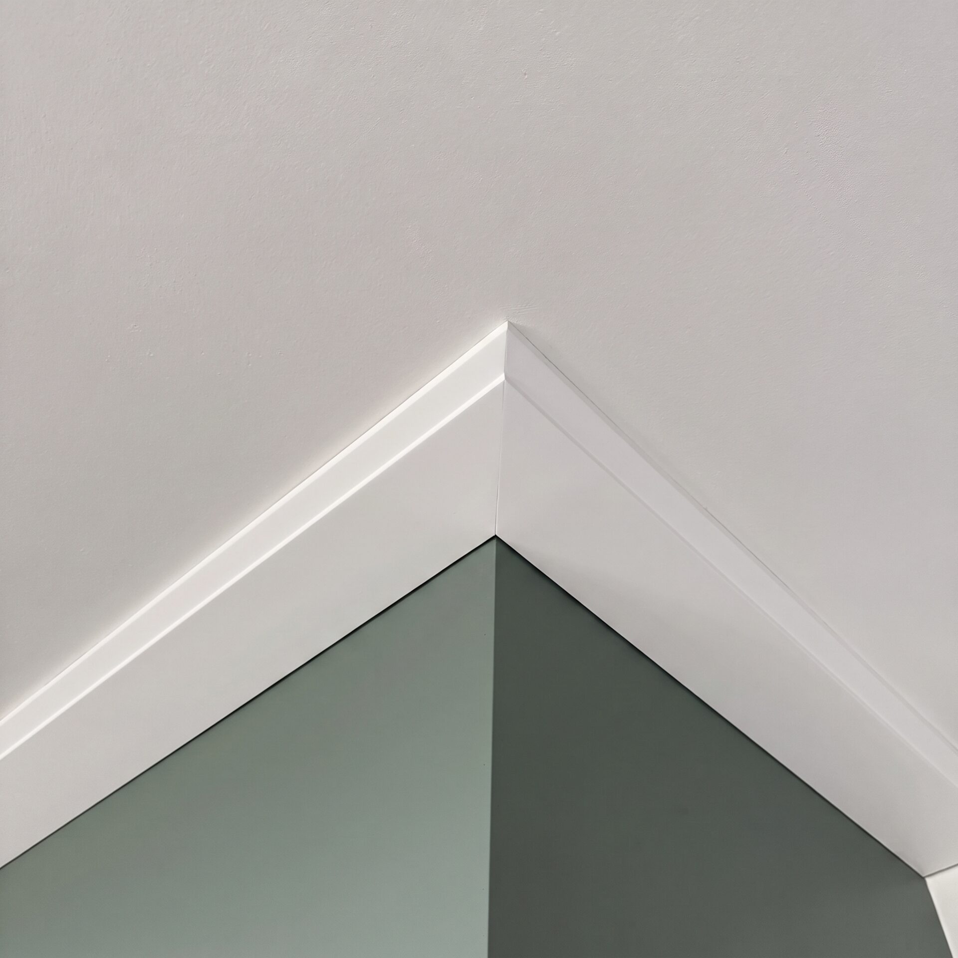 Plafondplint Modern